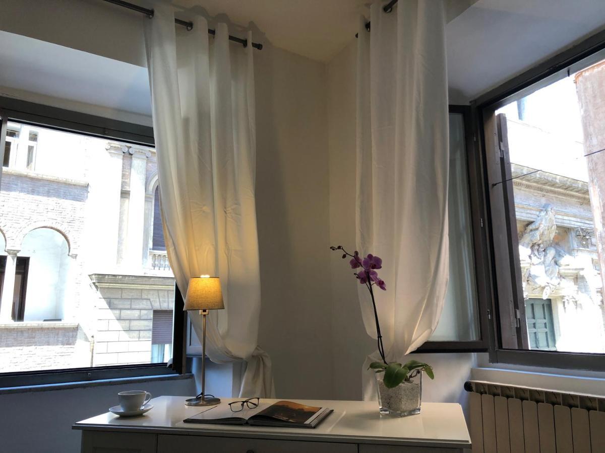Navona Inn Apartments โรม ภายนอก รูปภาพ