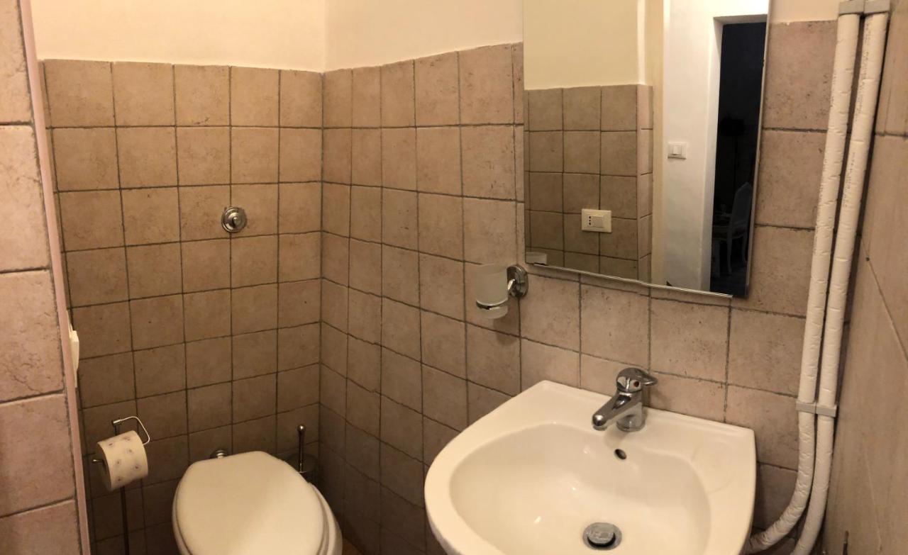 Navona Inn Apartments โรม ภายนอก รูปภาพ